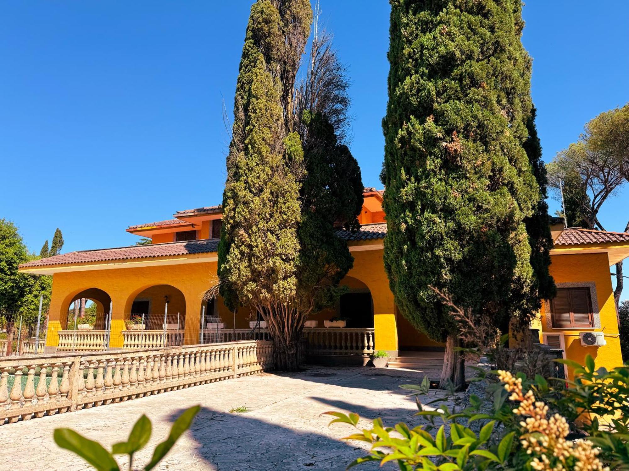 Due Leoni - Casa Per Turismo Cattolico * Rome